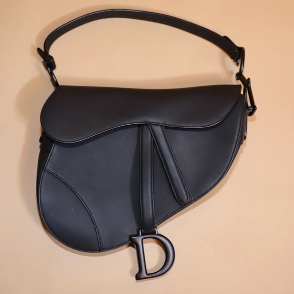 Fashion Ultra Matte Saddle Handbag - Picture 2 of 10